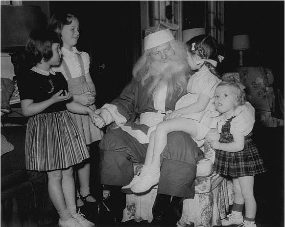 Happy Holidays 2018 from Out of the Box!