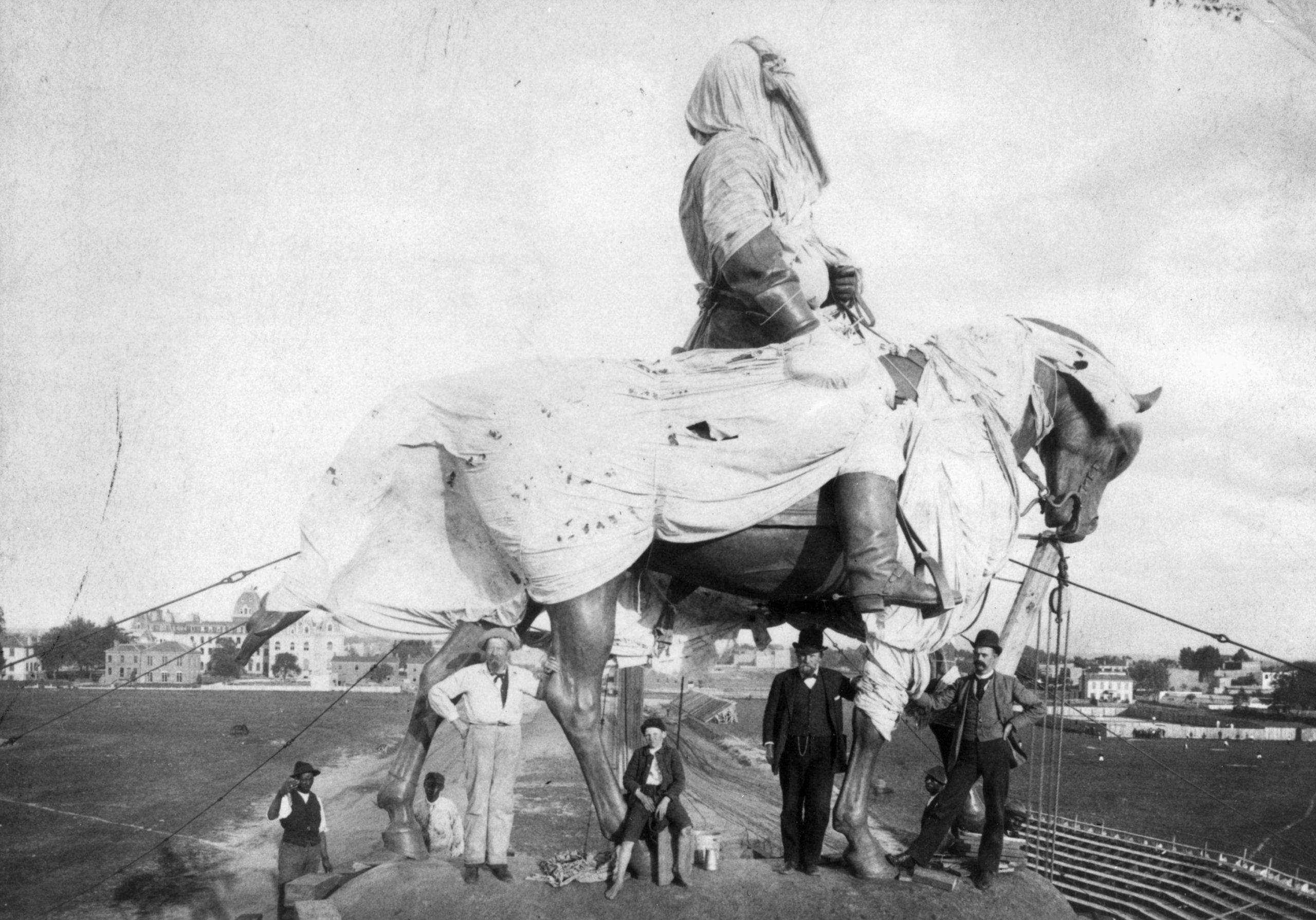 London, Paris, Berlin, Rome, Richmond:  The Cosmopolitan Sensibility of the 1890 Lee Monument